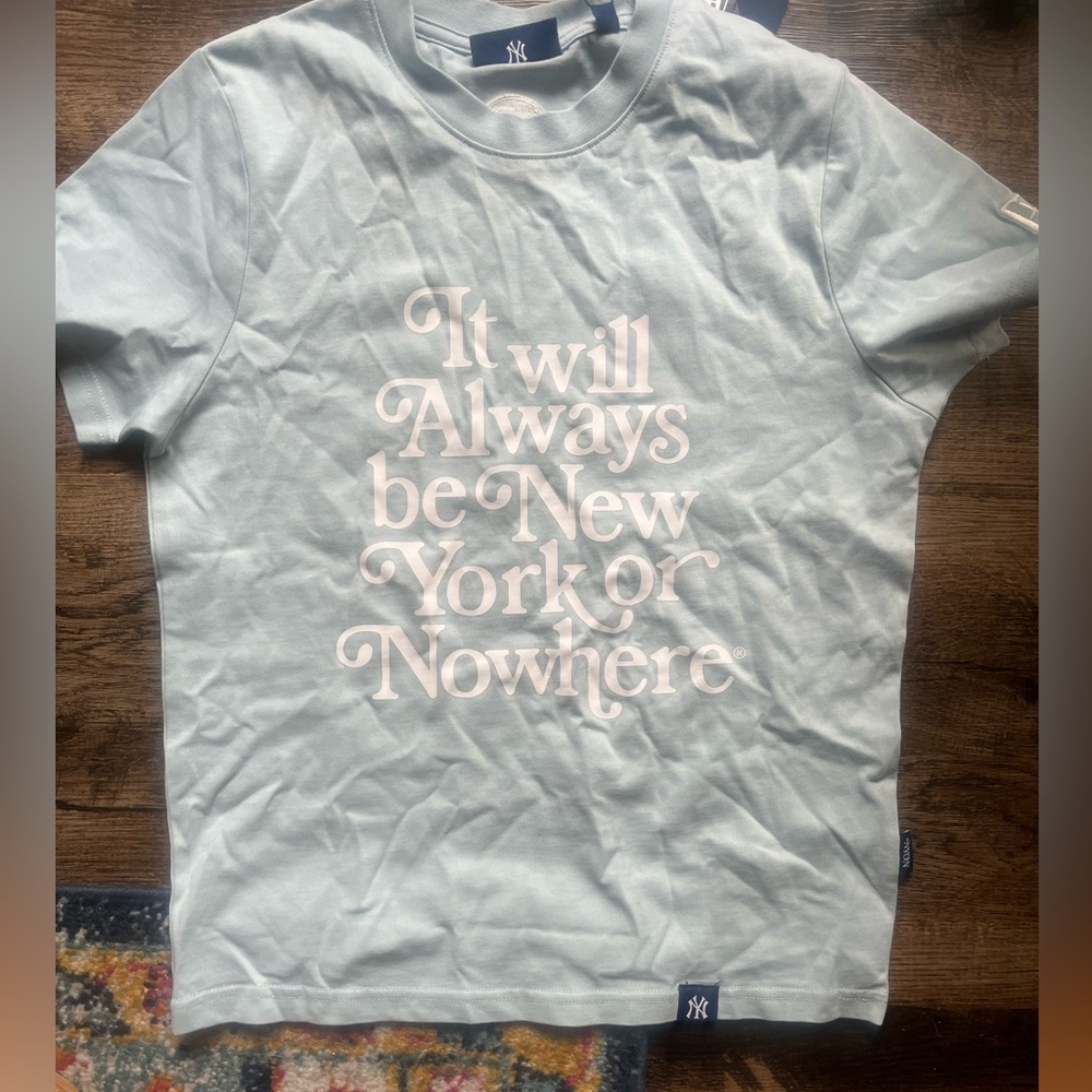 NWT New York or Nowhere Yankees Shirt